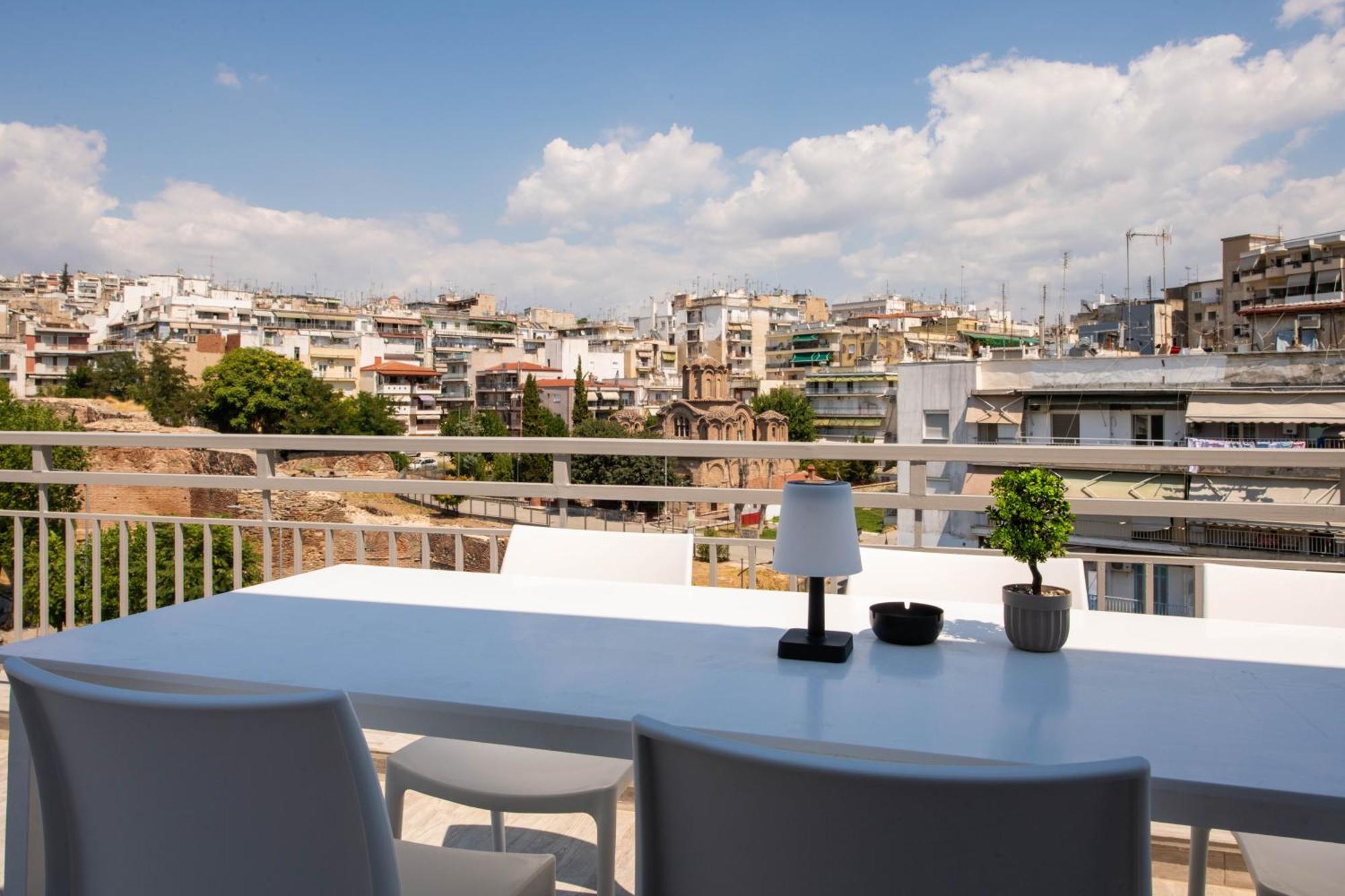Skia Luxury Living Above The Walls 塞萨洛尼基 外观 照片