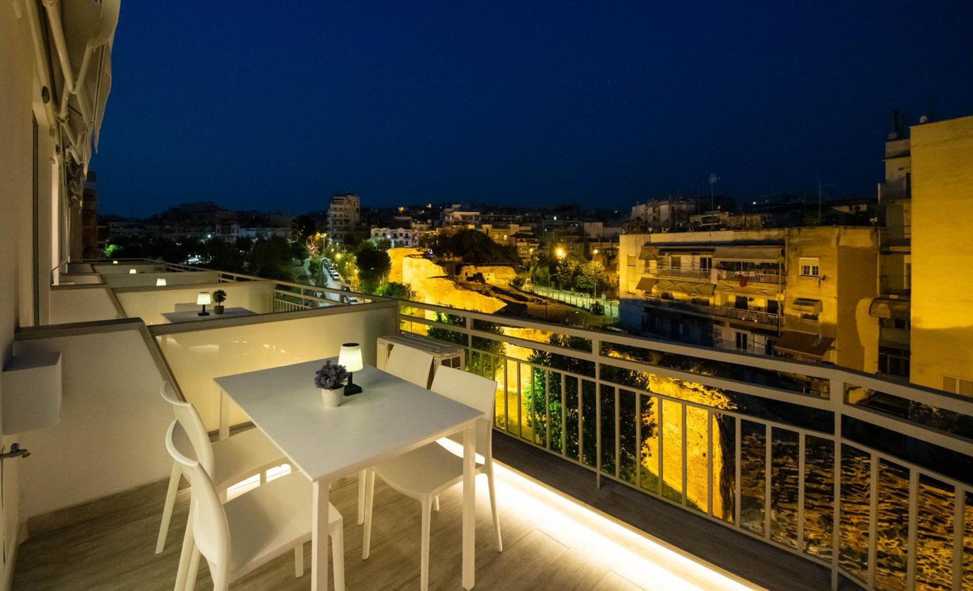 Skia Luxury Living Above The Walls 塞萨洛尼基 外观 照片