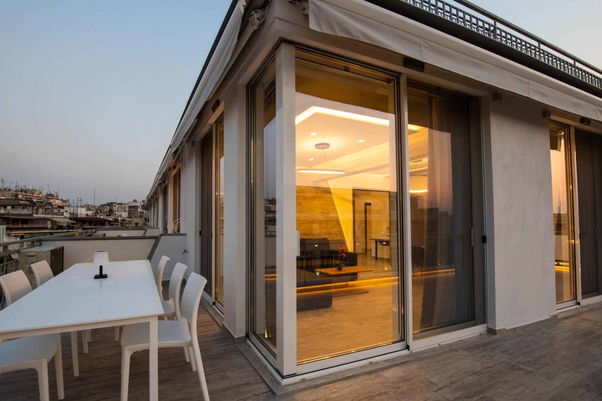 Skia Luxury Living Above The Walls 塞萨洛尼基 外观 照片